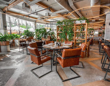 День рождения в Сыроварня