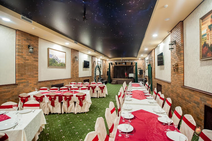 Зал на 70 чел. в «Старый замок» фотография №2