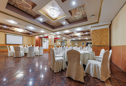 Зал «Трансформер» в Зал «Владимир»