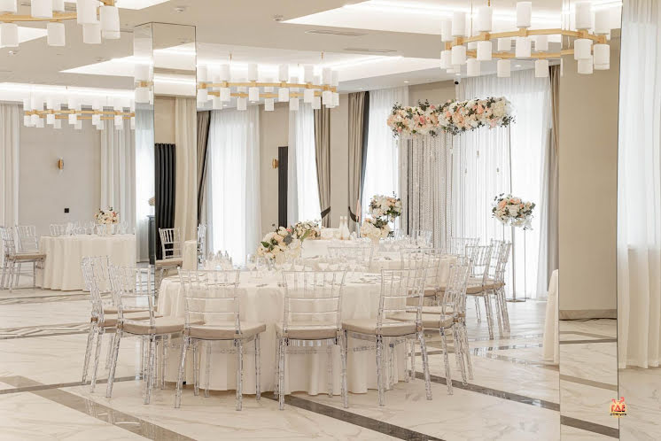 Банкетный зал в «Баден-Баден термы Еткуль» фотография №7