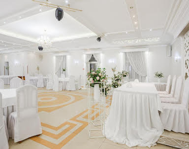  ресторан Делис