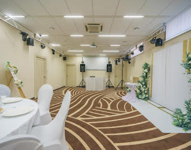  ресторан BISCAFE