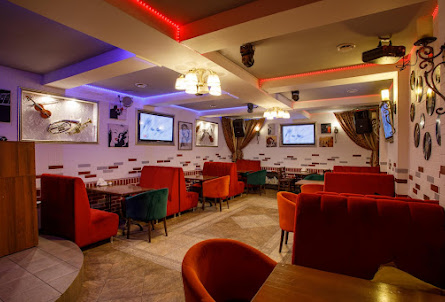 Малый зал в Малый зал