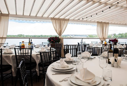 Терраса Galery Lounge в Зал Emily