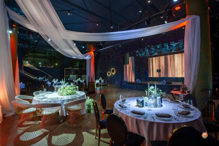 Ресторан Madison в «Madison Event Hall  & Mady» фотография №10