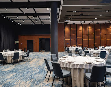  ресторан Radisson Hotel Gorizont Rostov-on-Don