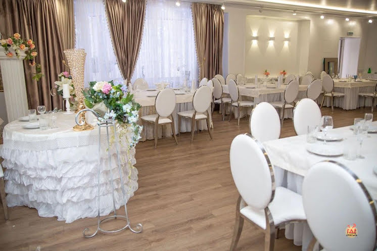 Зал на 50 человек в «Алексис» фотография №7