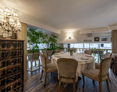  ресторан Tutto Bene