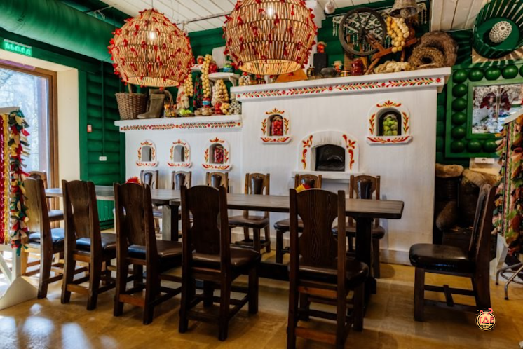 Зал «С деревенском колоритом» в «Валенок» фотография №2