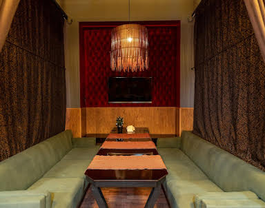  ресторан AURA