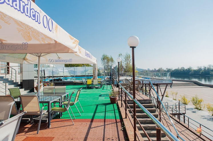 Летняя Терраса в «Юность» фотография №2