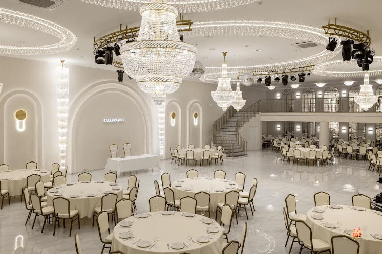 Зал ресторана в «Shalet» фотография №9