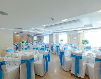  ресторан Marins Park Hotel Mocква Пражская