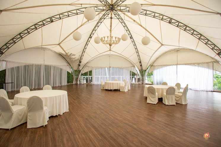 Летний шатер с беседкой в «SkyPoint» фотография №11