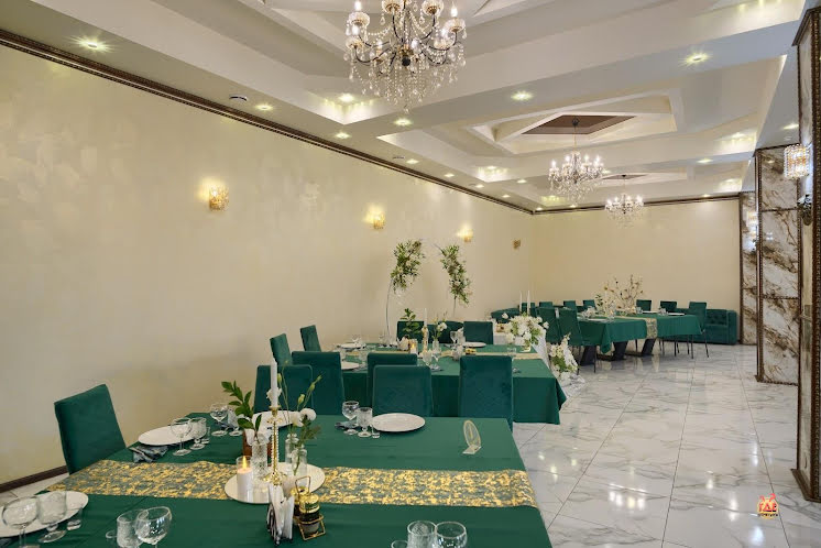 Основной зал в «Lion» фотография №6