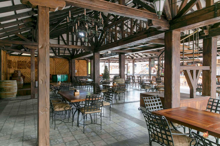 Летняя веранда в «Старый город» фотография №1