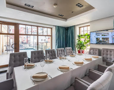  ресторан Светлый