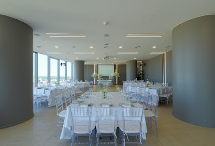 Зал  «Соната» в Зал «Влади»