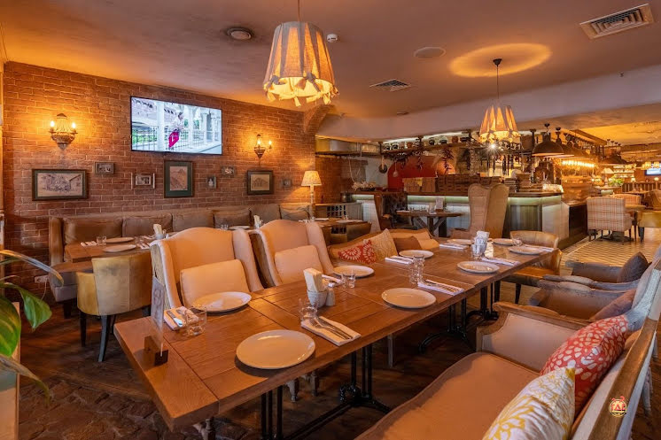 Основной зал в «Кувшин» фотография №7