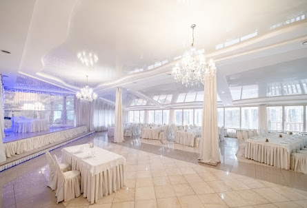 Белый зал в VIP - зал 