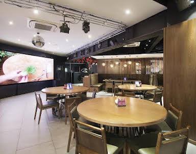  ресторан Мисс Ванг