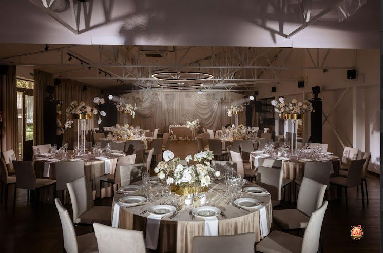 Ивент-холл в «Времена года в Зеленом городе» фотография №3