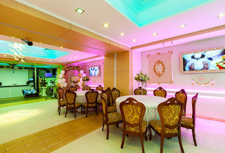 Основной зал в Основной зал