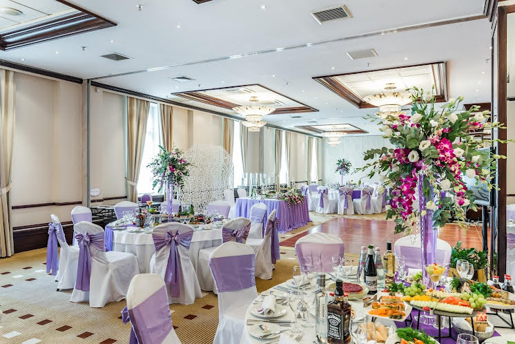 Большой банкетный зал  в «Сафмар Грандъ» фотография №7