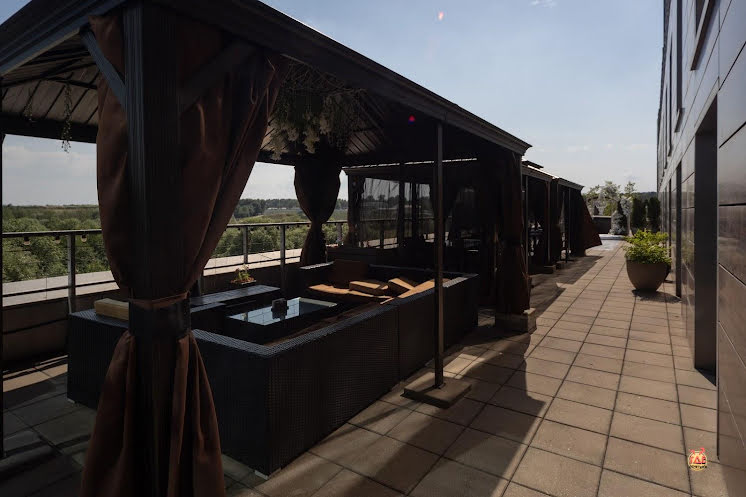 Открытая терраса в «Astro Plaza» фотография №7