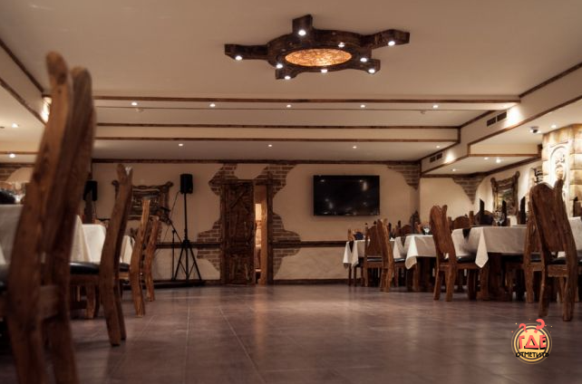 Банкетный  зал в «Мимино на Новослободской» фотография №2