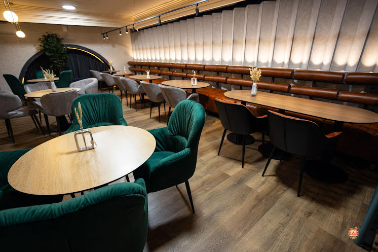 Большой зал  в «Едатека» фотография №3