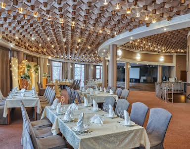 Новый год в Глобус