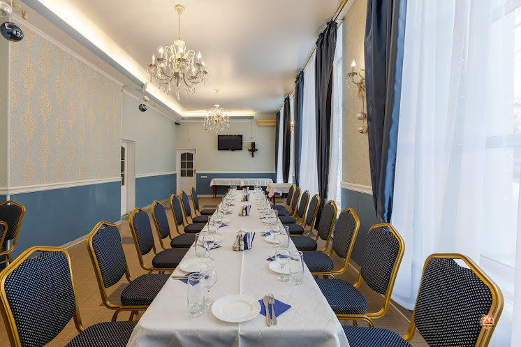 Средний зал  в «Триумф» фотография №3