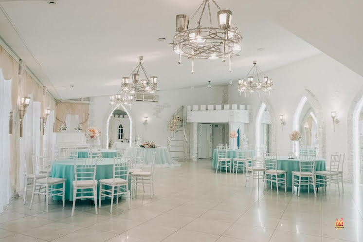 Зеркальный зал в «Кирочный двор» фотография №12