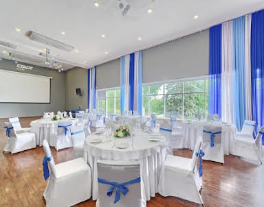  ресторан Старт Холл