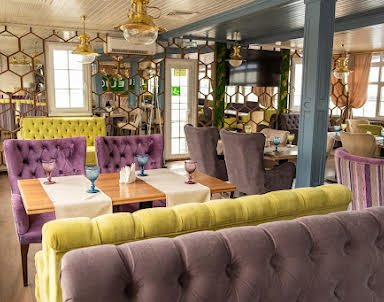  ресторан Белуга на Волге