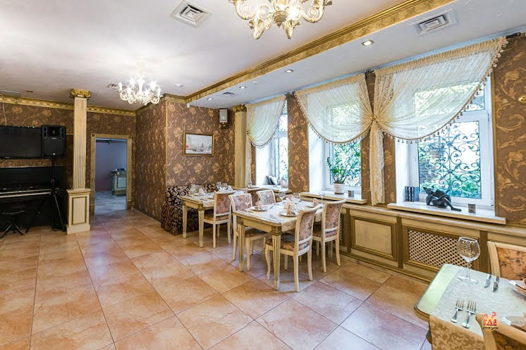 Основной зал в «Баринъ» фотография №12