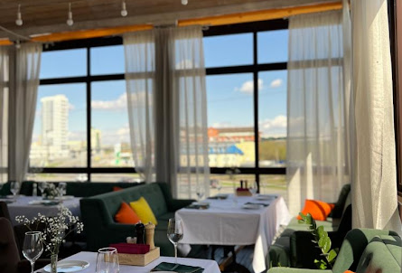 Летняя веранда верхняя в VIP-зал