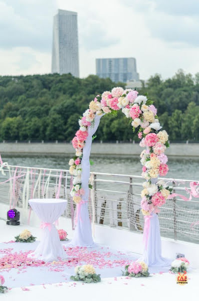 Ривер Лаундж-2 фотография №3