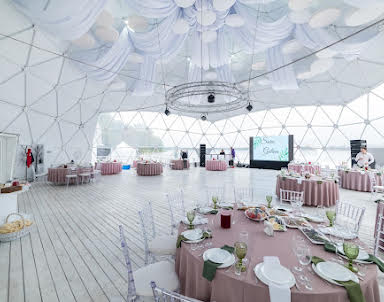  ресторан Хвоя