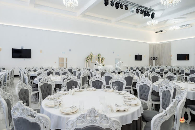 Банкет-Холл "Янтарный" в «Чистые пруды» фотография №1