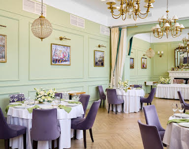  ресторан Hilton Garden Inn Kaluga