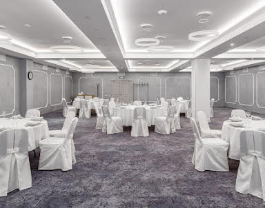  ресторан Edge Vinogradovо-Moscow