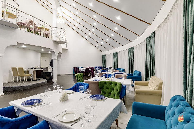 Круглый год фотография №2