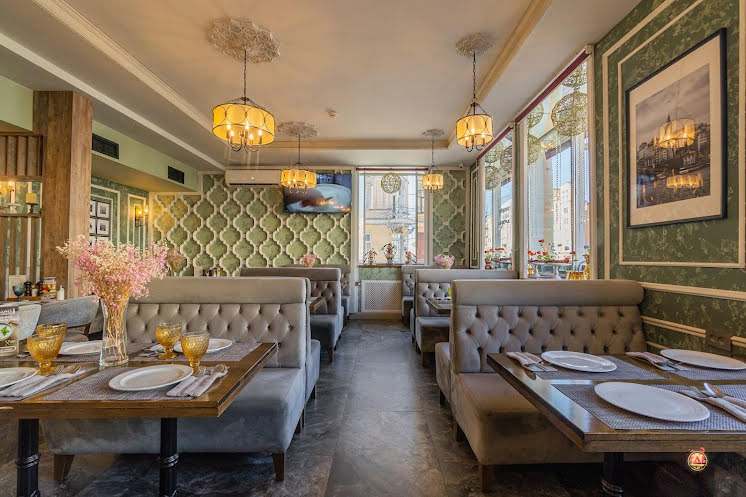 Основной зал в «Галата на Лиговском» фотография №13