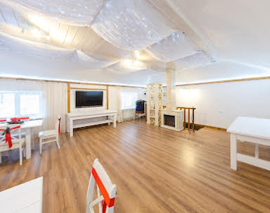 Новый год в Академия