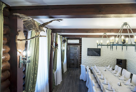 Зал Соколиный в Зал Соколиный