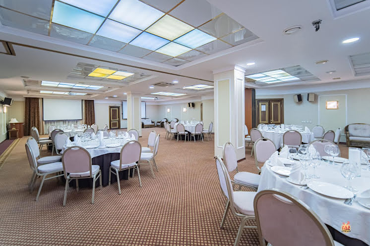 Нижний зал Х.О. в «SMOLINOPARK» фотография №7