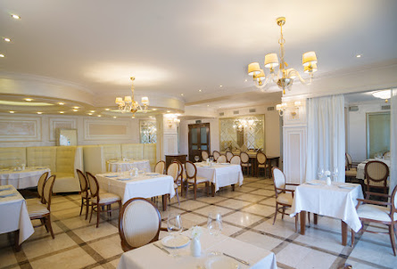 Основной зал в Летняя терраса