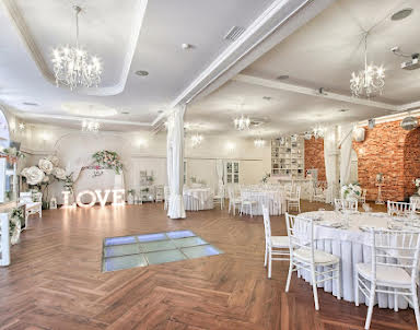  ресторан Замок в Пушкине